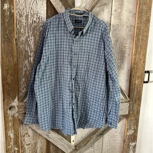 Van Heusen men’s blue checkered button down casual shirt